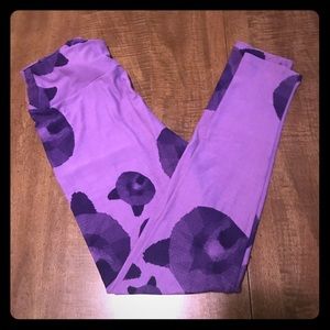 Bear 🐻 🐼 purple Os lularoe legging